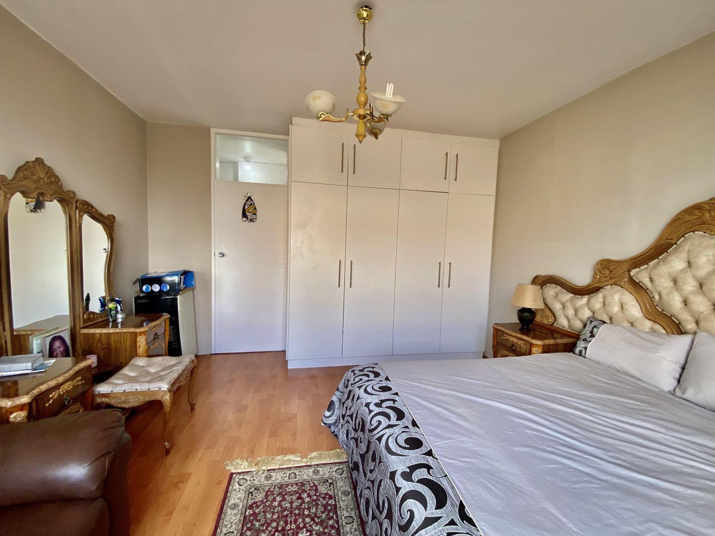 2 Bedroom Property for Sale in Observatory Western Cape